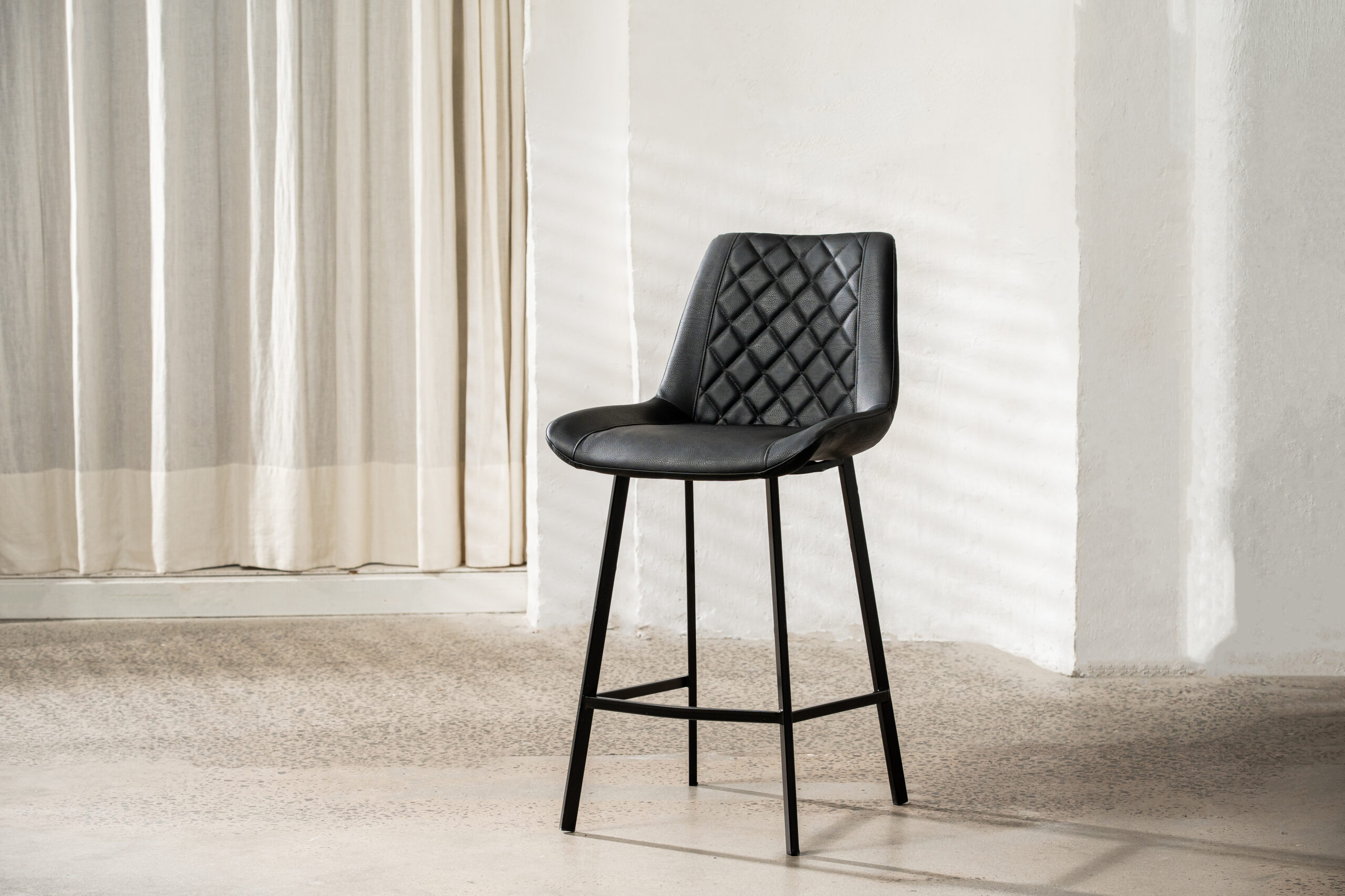 Flynn Bar Stool Black