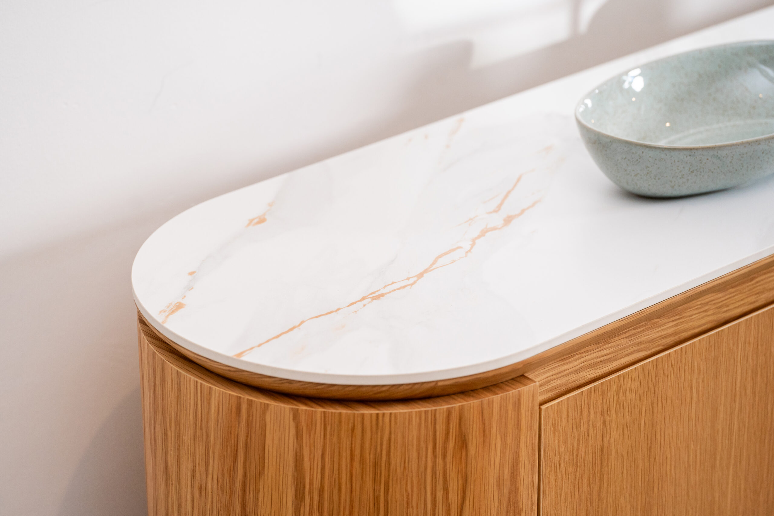 Lucerne Buffet Natural With Ceramic